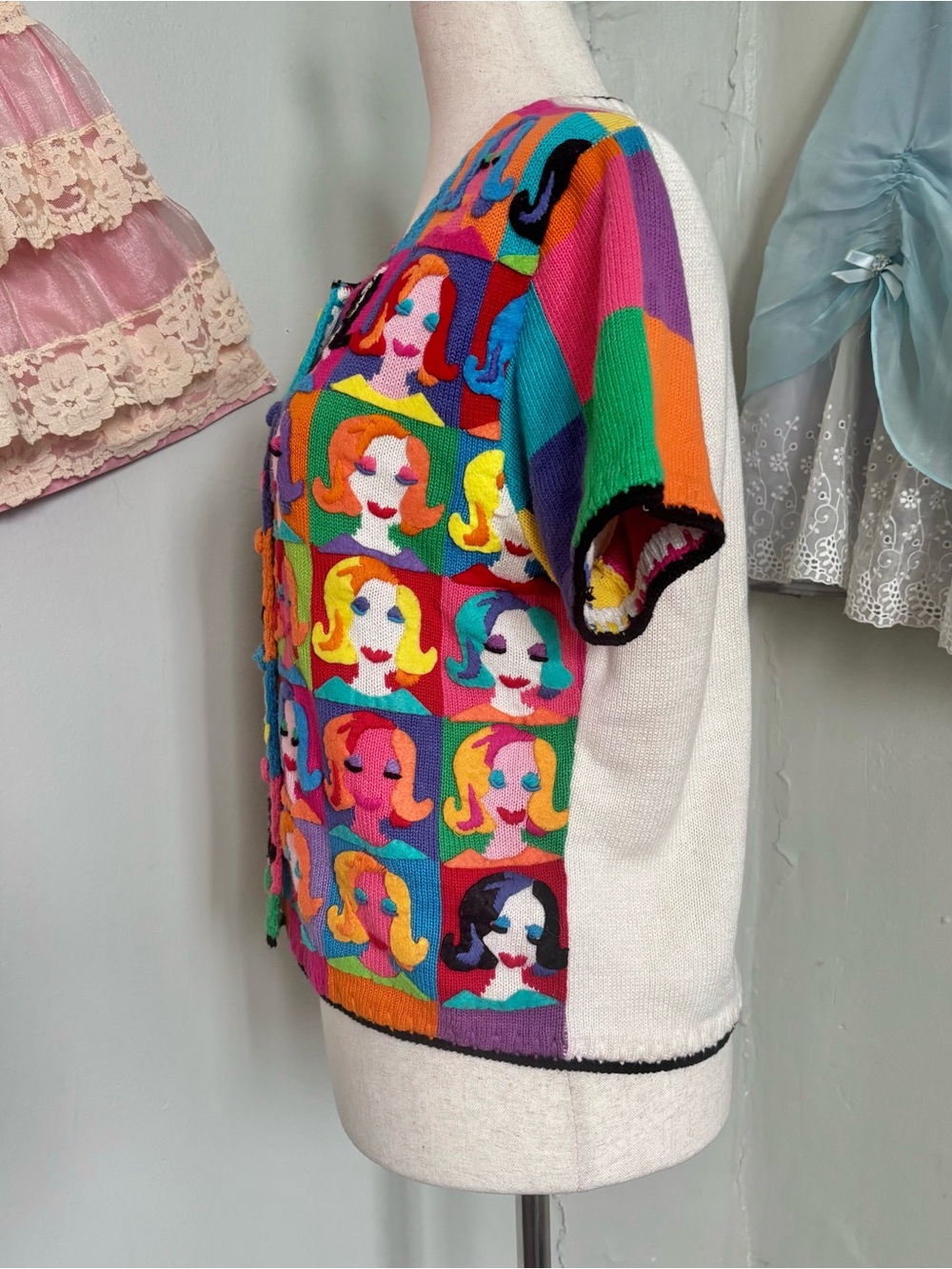 Michael Simon Multicolor Pop-Art Sweater top - Picture 5 of 8